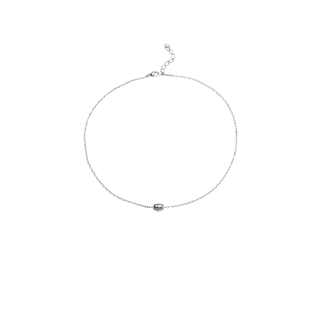 Enibas Silver Muinín Pendant
