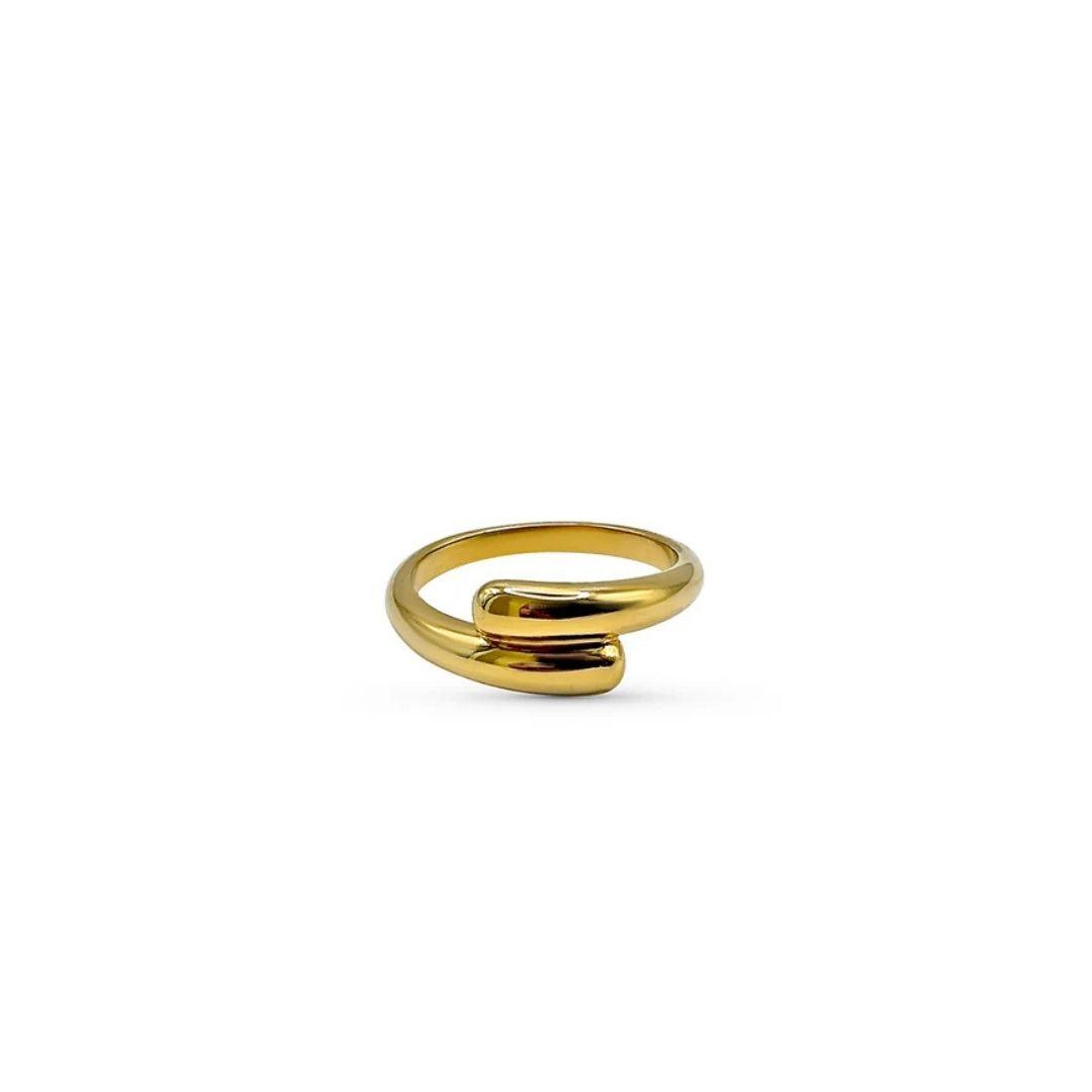 Burren “Soft Embrace” Ring – Gold
